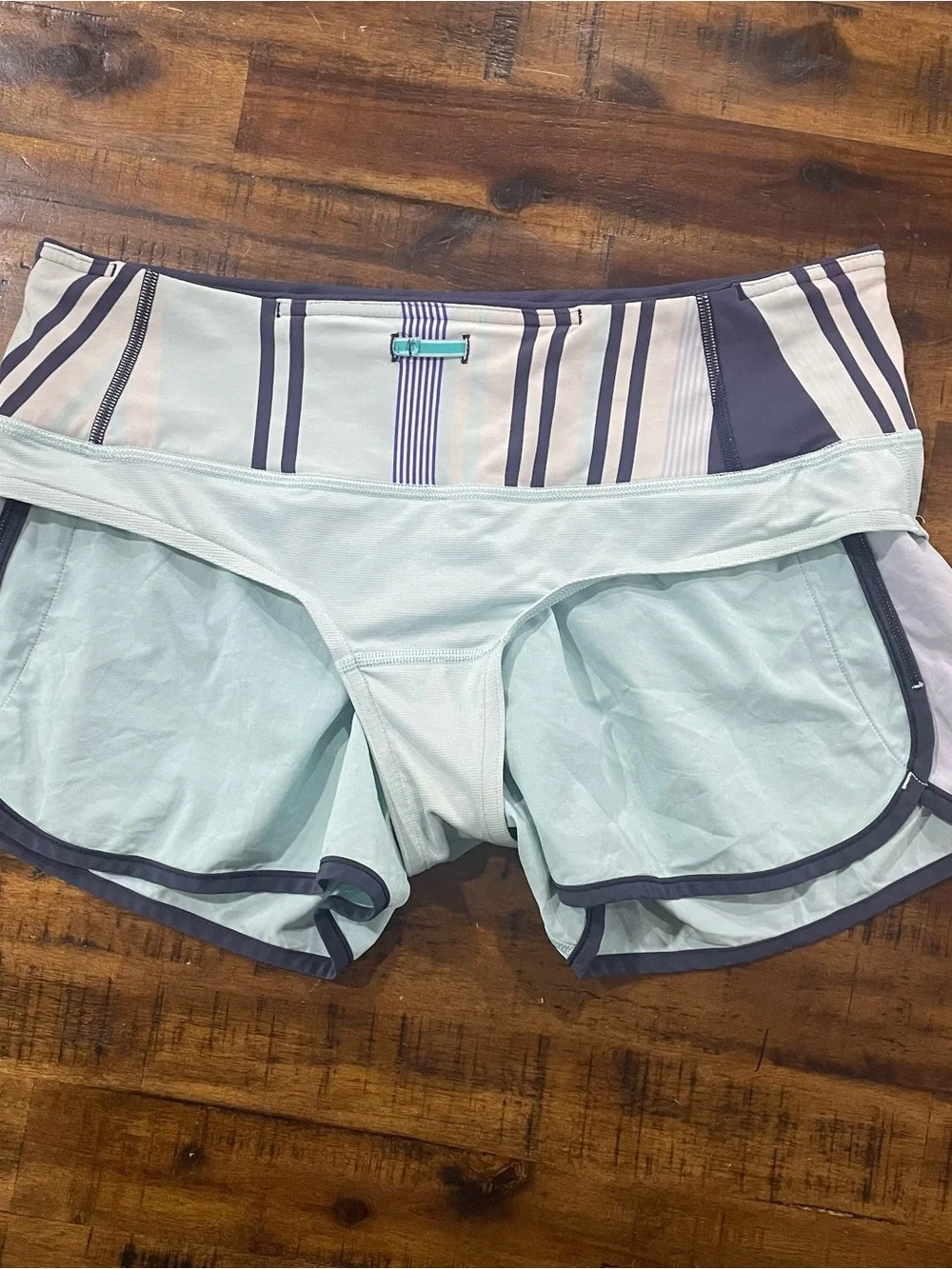 Lululemon Run Times Shorts Size 6 Aquamarine Cool Breeze Cadet Blue